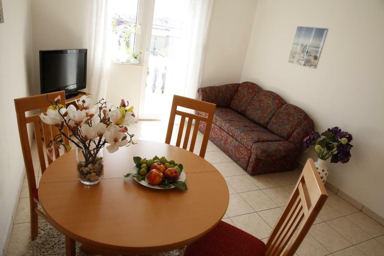 Villa Marica Vodice Buitenkant foto